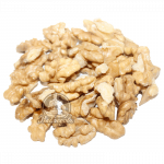 Грецкий орех четвертинками