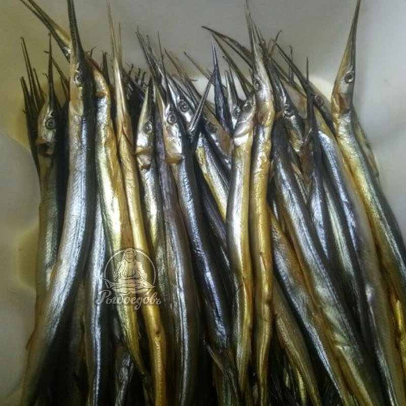 Рыба игла Черноморская с головой холодного копчения (сарган)