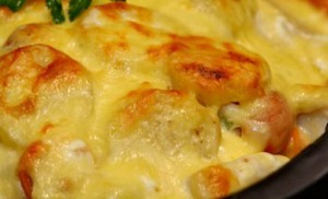 Палтус запеченный с картофелем в духовке