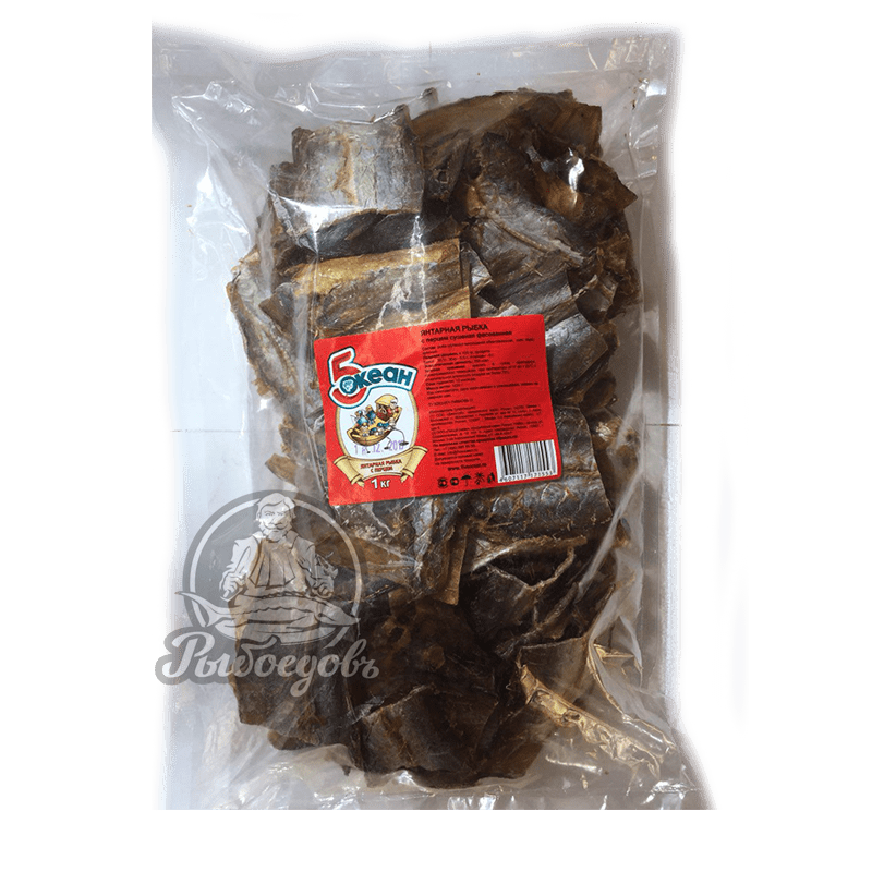 Янтарная рыбка кусок