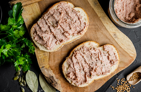 Нежный куриный печеночный паштет