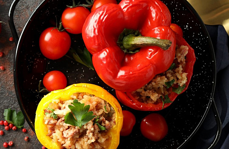 Новый рецепт: Фаршированные перцы с рисом и мясом